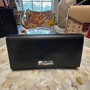 NEW AUTHENTIC LONGCHAMP WALLET CLASSIC ELEGANCE!